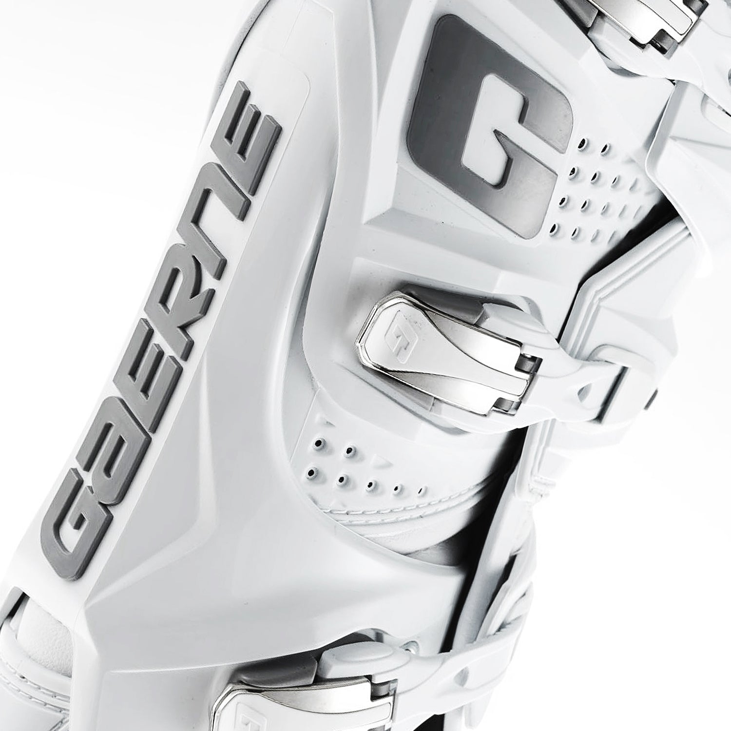 SG12 WHITE