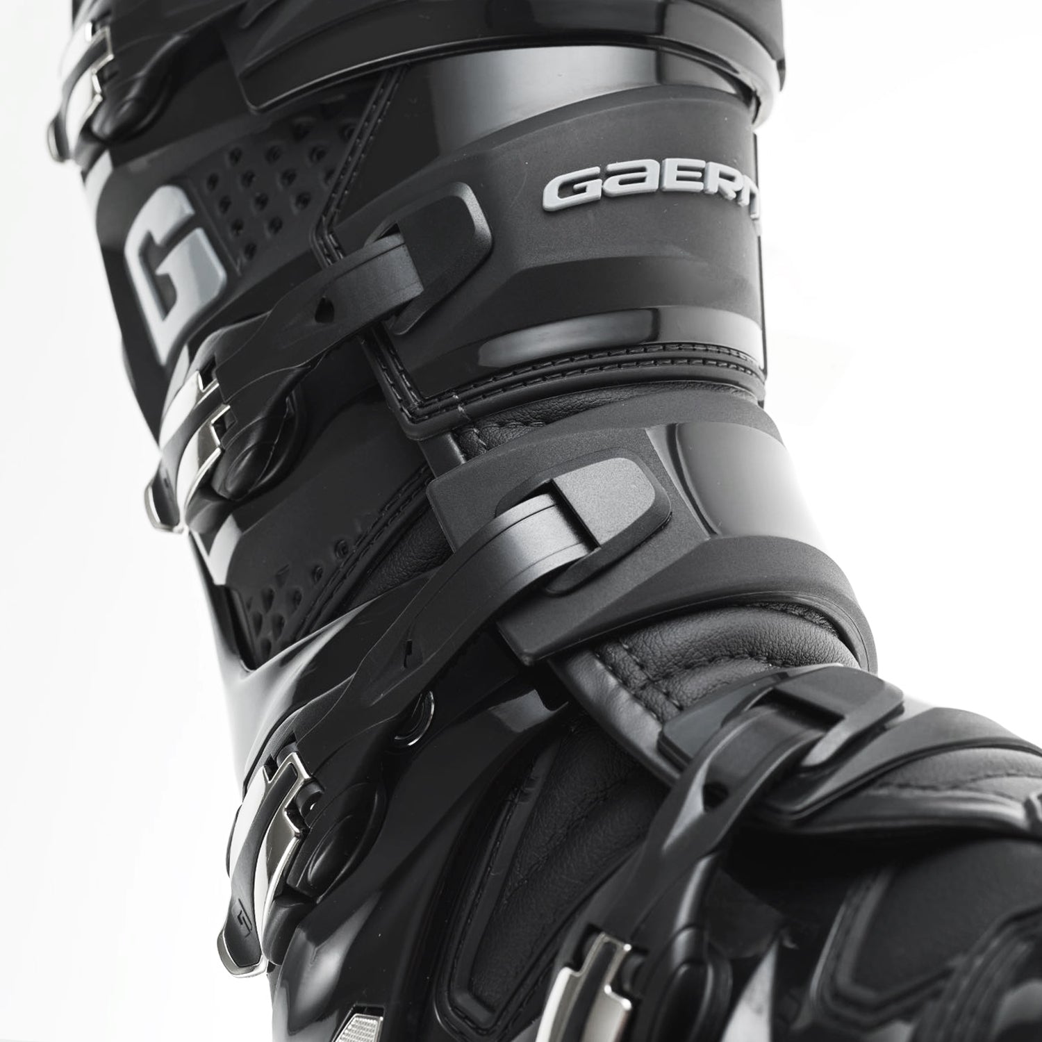 SG12 ENDURO BLACK